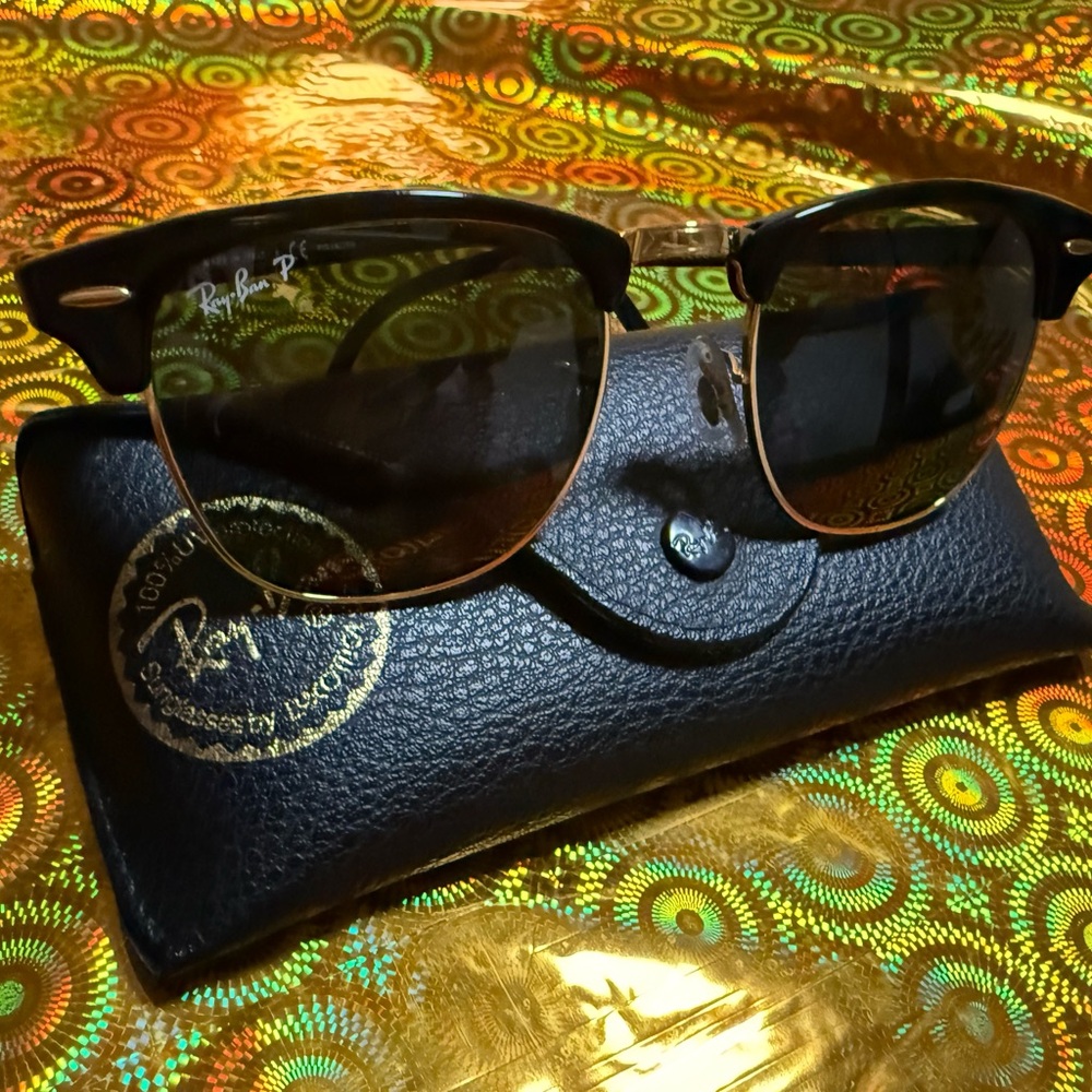 Ray-Ban Black Clubmaster Classic RB3016 Sunglasses with Case